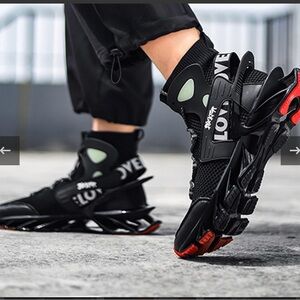 Stylish Black and Red Men's Sneakers